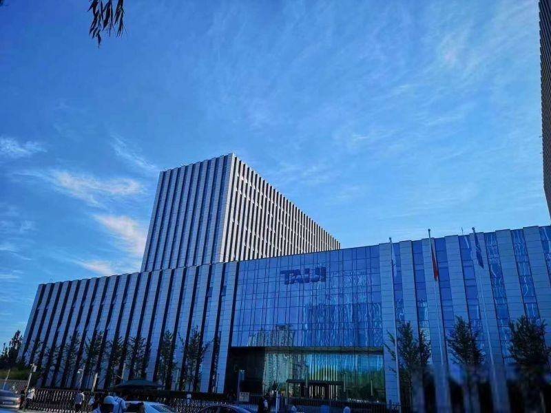 北京海淀區(qū)太極大廈寫字樓出租電話是多少？